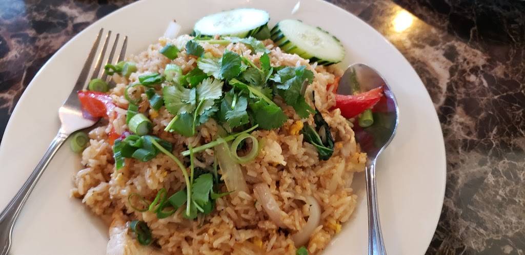 Krachai Thai Kitchen | restaurant | 3361 W Greenway Rd, Phoenix, AZ 85053, USA | 6029420504 OR +1 602-942-0504