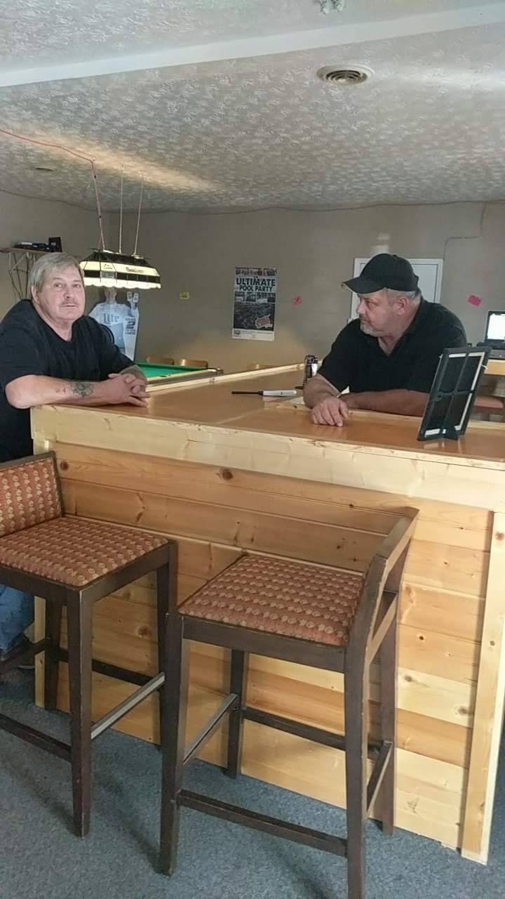 The Hideaway Grill | restaurant | 465 Old Knoxville Hwy, Newport, TN 37821, USA | 4235328088 OR +1 423-532-8088