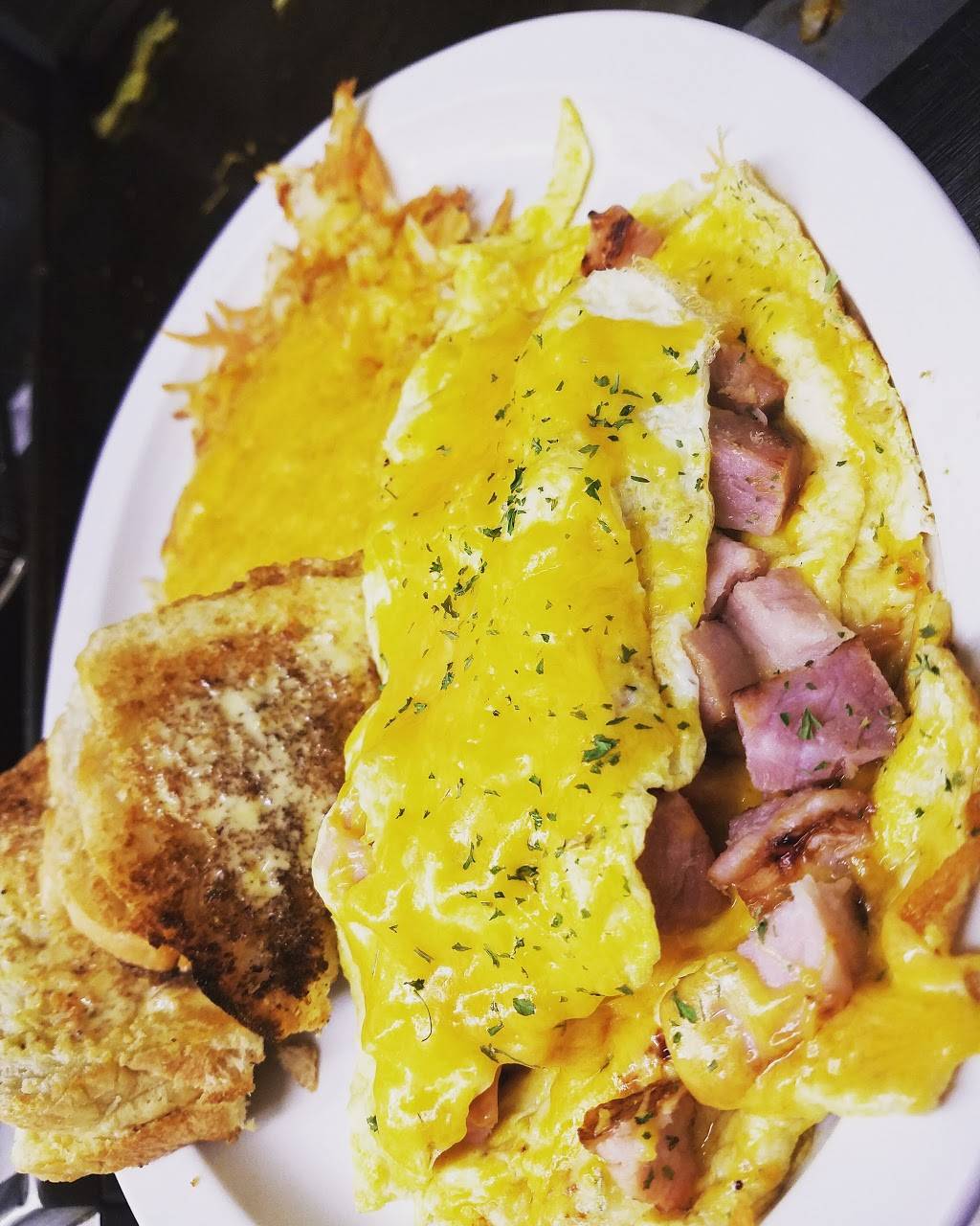 R Place Cafe | restaurant | 41080 US Hwy 63, Cable, WI 54821, USA | 7157983300 OR +1 715-798-3300