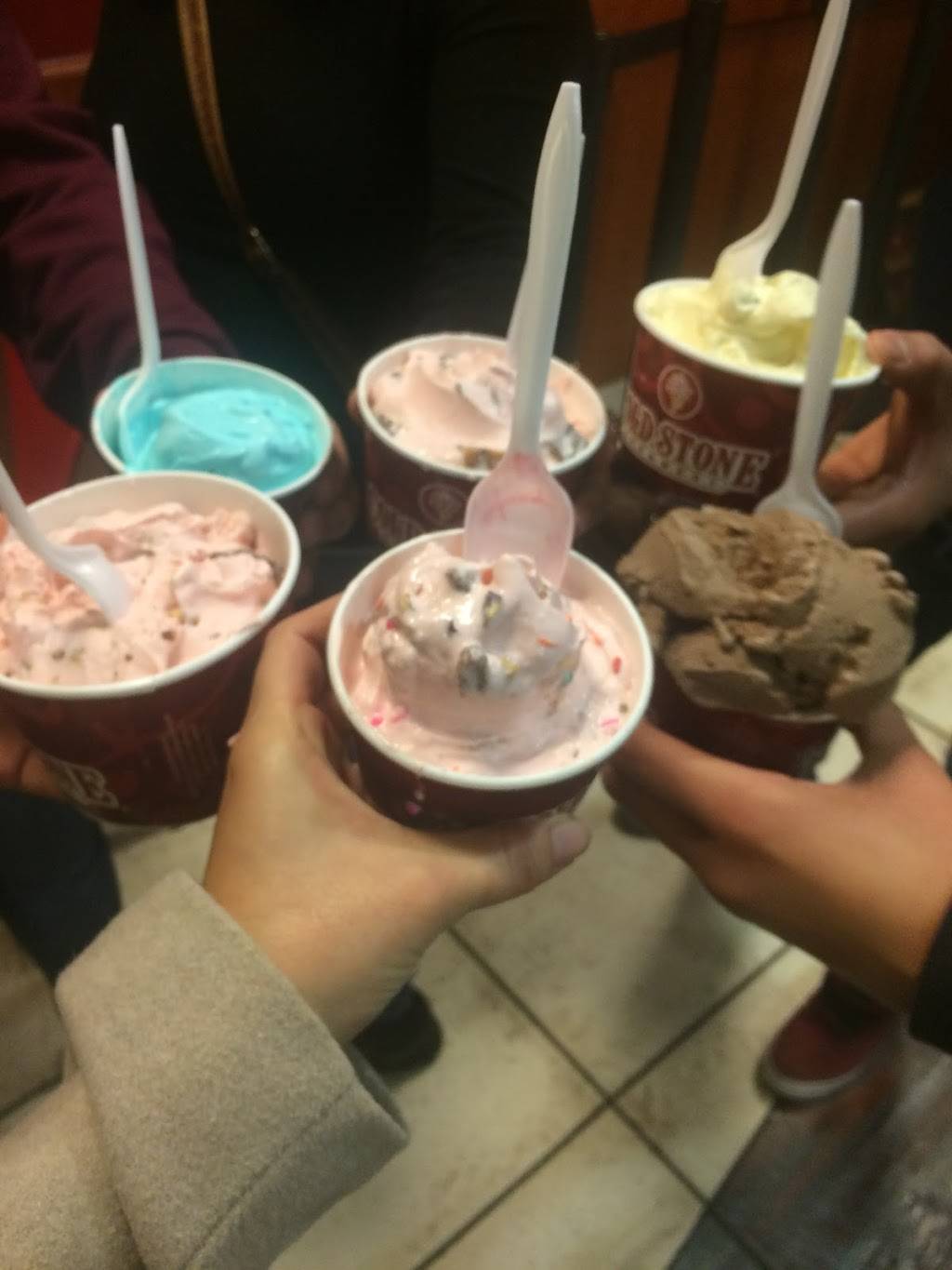 Cold Stone Creamery | bakery | 210 E Sepulveda Blvd Ste P4-C, Carson, CA 90745, USA | 4243640454 OR +1 424-364-0454