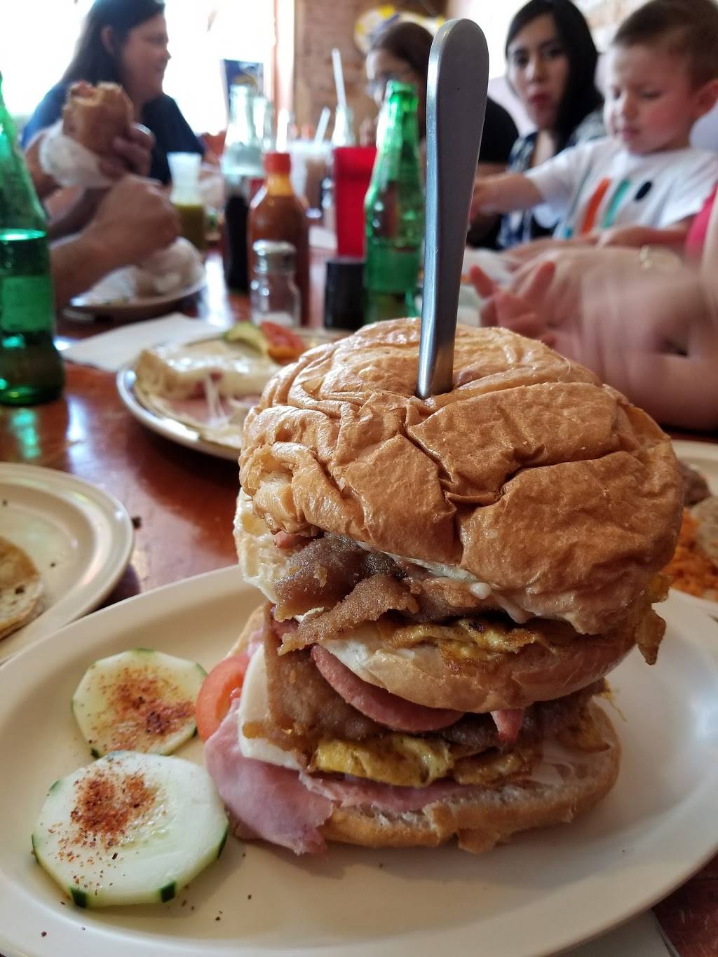 Tortas Guicho Dominguez | restaurant | 641 Virginia Ave, Indianapolis, IN 46203, USA | 3176580735 OR +1 317-658-0735