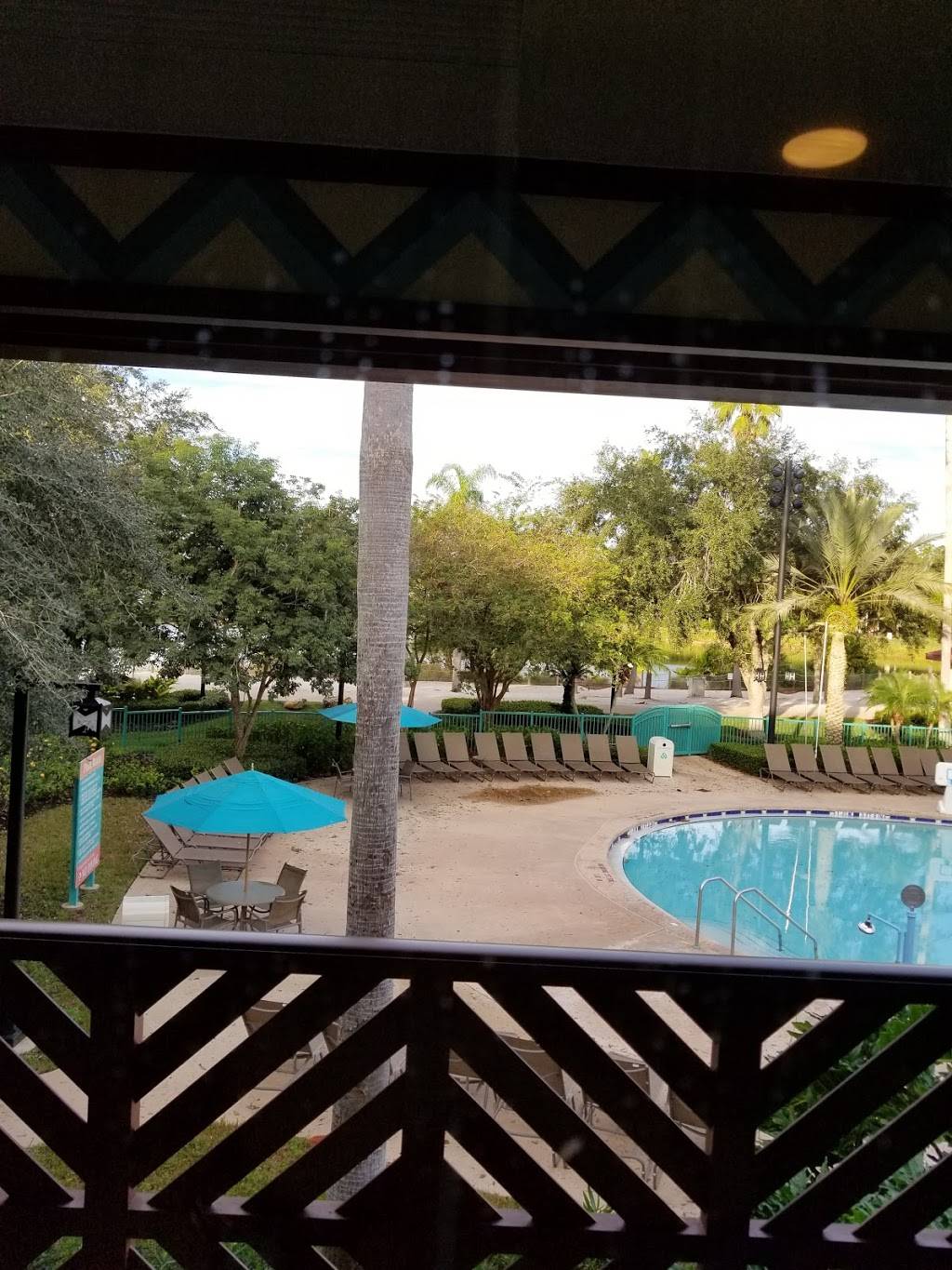 Cafe Rix | cafe | 1000 W Buena Vista Dr, Orlando, FL 32836, USA | 4079393463 OR +1 407-939-3463