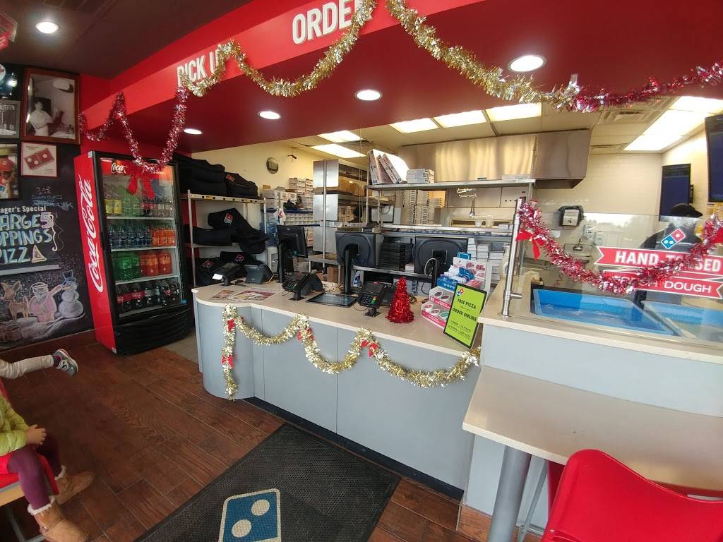 Dominos Pizza | meal delivery | 110 Maple Ave, South Plainfield, NJ 07080, USA | 9087563336 OR +1 908-756-3336