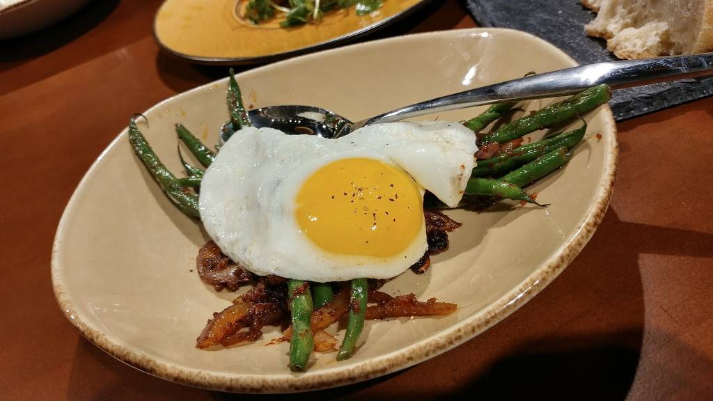 Hemisphere Restaurant | restaurant | 9300 Jeff Fuqua Blvd, Orlando, FL 32827, USA | 4078251234 OR +1 407-825-1234