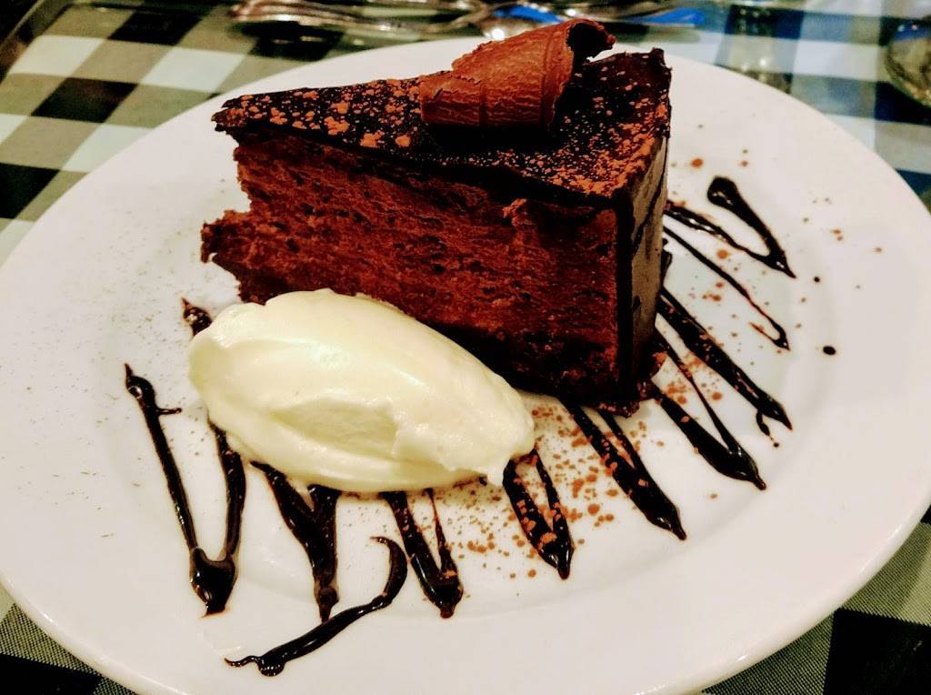 amical | restaurant | 229 E Front St, Traverse City, MI 49684, USA | 2319418888 OR +1 231-941-8888