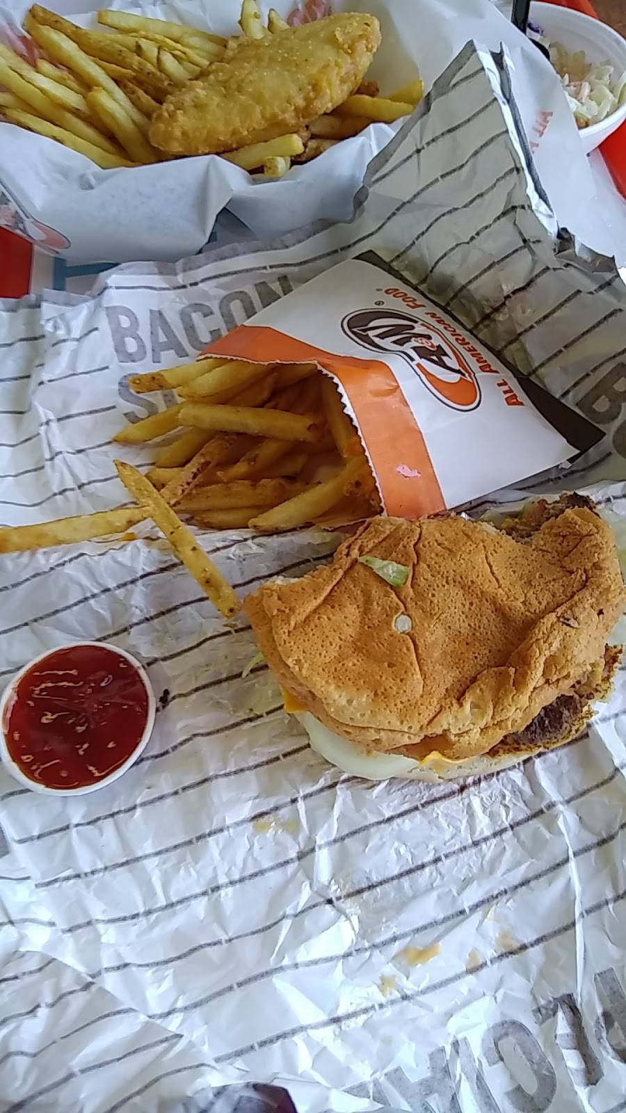 A&W Restaurant | restaurant | 420 N Kaweah Ave, Exeter, CA 93221, USA | 5595925700 OR +1 559-592-5700