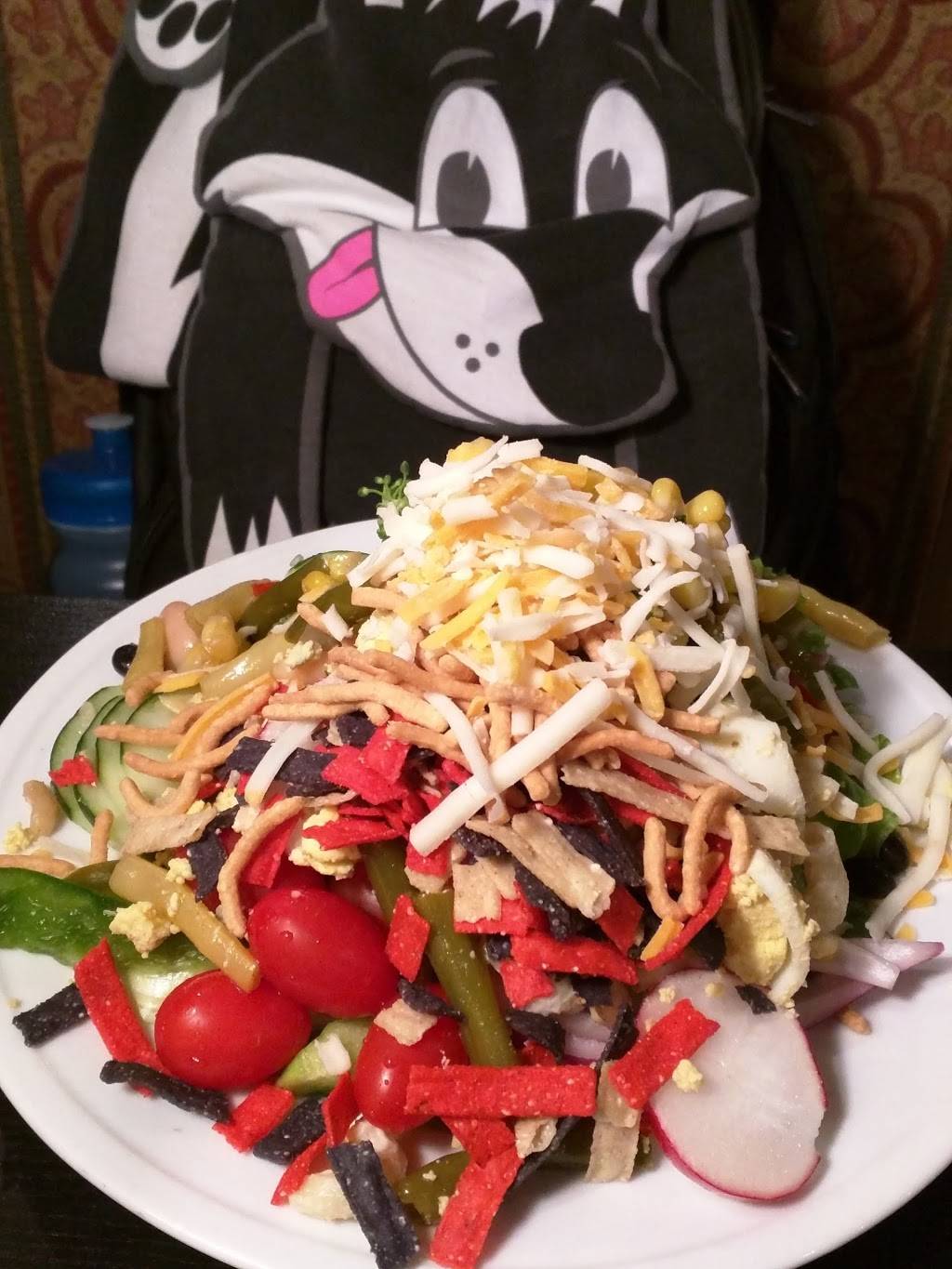 Charlie Browns Fresh Grill | restaurant | 167 W Main St, Denville, NJ 07834, USA | 9735863095 OR +1 973-586-3095