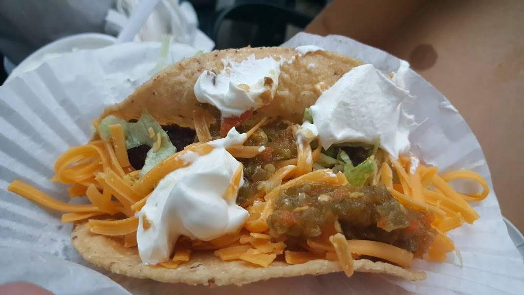 Tito’s Tacos | restaurant | 11222 Washington Pl, Culver City, CA 90230, USA | 3103915780 OR +1 310-391-5780