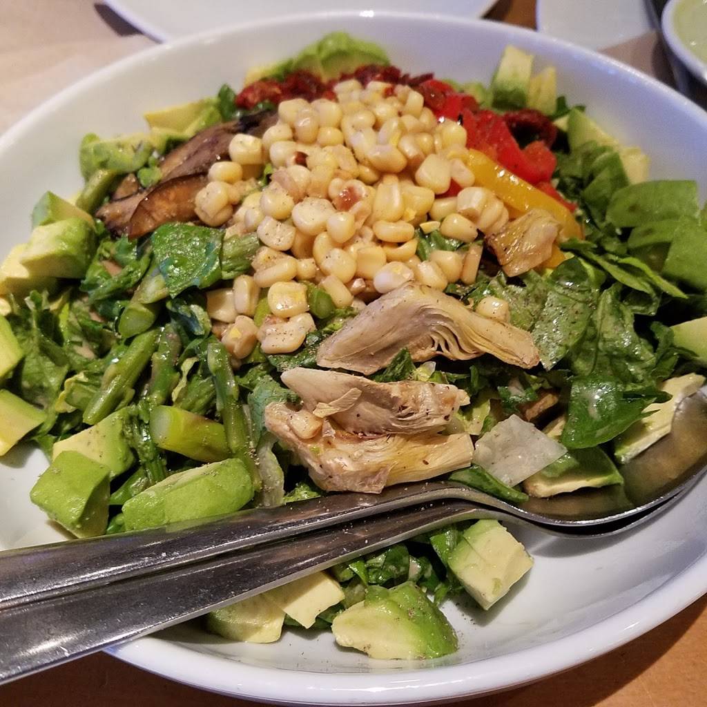 California Pizza Kitchen | restaurant | 37546 W Six Mile Rd, Livonia, MI 48152, USA | 7345910476 OR +1 734-591-0476