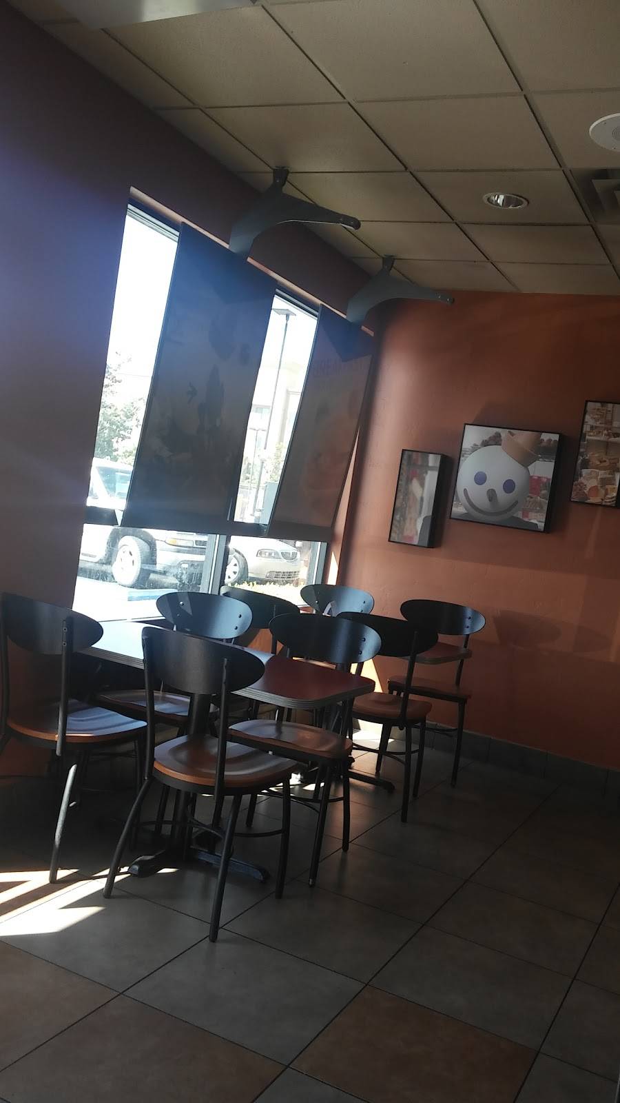 Jack in the Box | restaurant | 416 Weedpatch Hwy, Bakersfield, CA 93307, USA | 6613630801 OR +1 661-363-0801