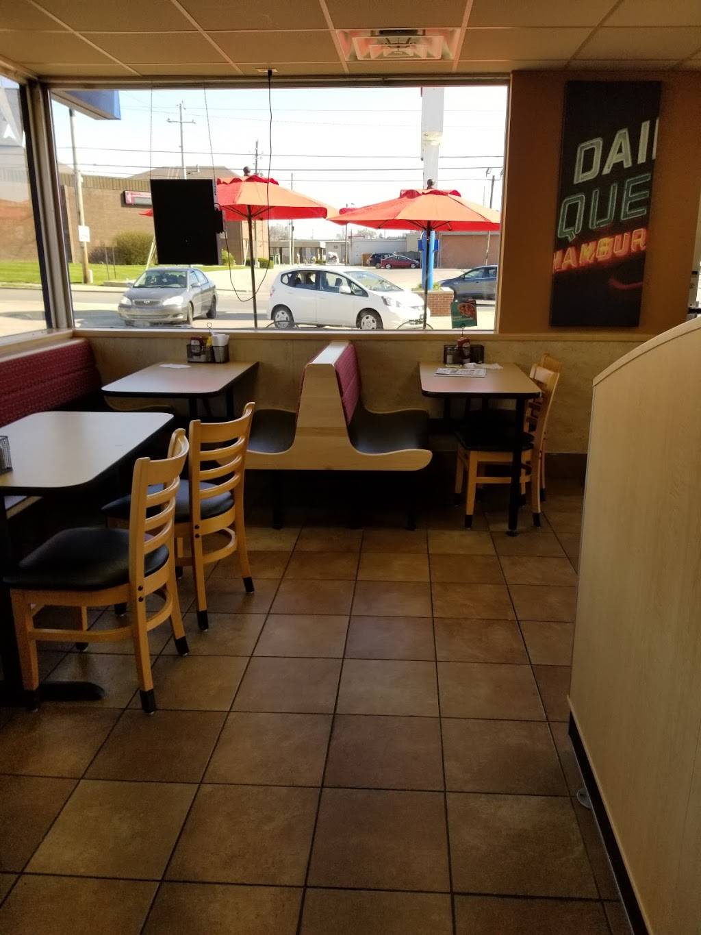 Dairy Queen | restaurant | 1930 E Southport Rd, Southport, IN 46227, USA | 3177831309 OR +1 317-783-1309