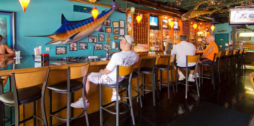 Fishtales On 33rd | restaurant | 3355 NE 33rd St, Fort Lauderdale, FL 33308, USA | 9546892344 OR +1 954-689-2344