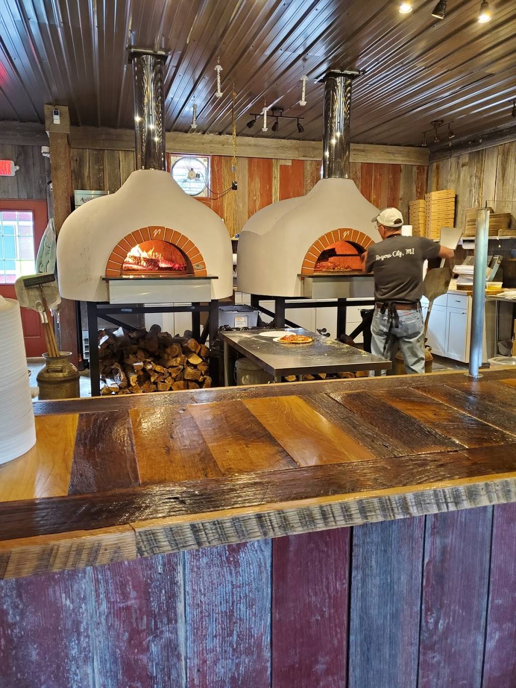 Knaebes Mmmunchy Krunchy Apple Farm | bakery | 2621 S Karsten Rd, Rogers City, MI 49779, USA | 9893517868 OR +1 989-351-7868