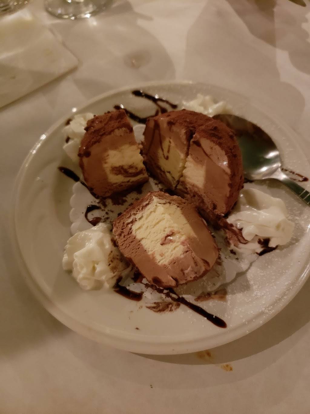 Antica Trattoria | restaurant | 68-10 Fresh Pond Rd, Ridgewood, NY 11385, USA | 7183861559 OR +1 718-386-1559