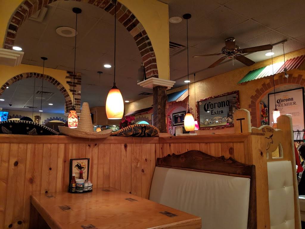 El Toro Mexican Restaurant | restaurant | 10901 Douglas Dr N, Champlin, MN 55316, USA | 7634259307 OR +1 763-425-9307