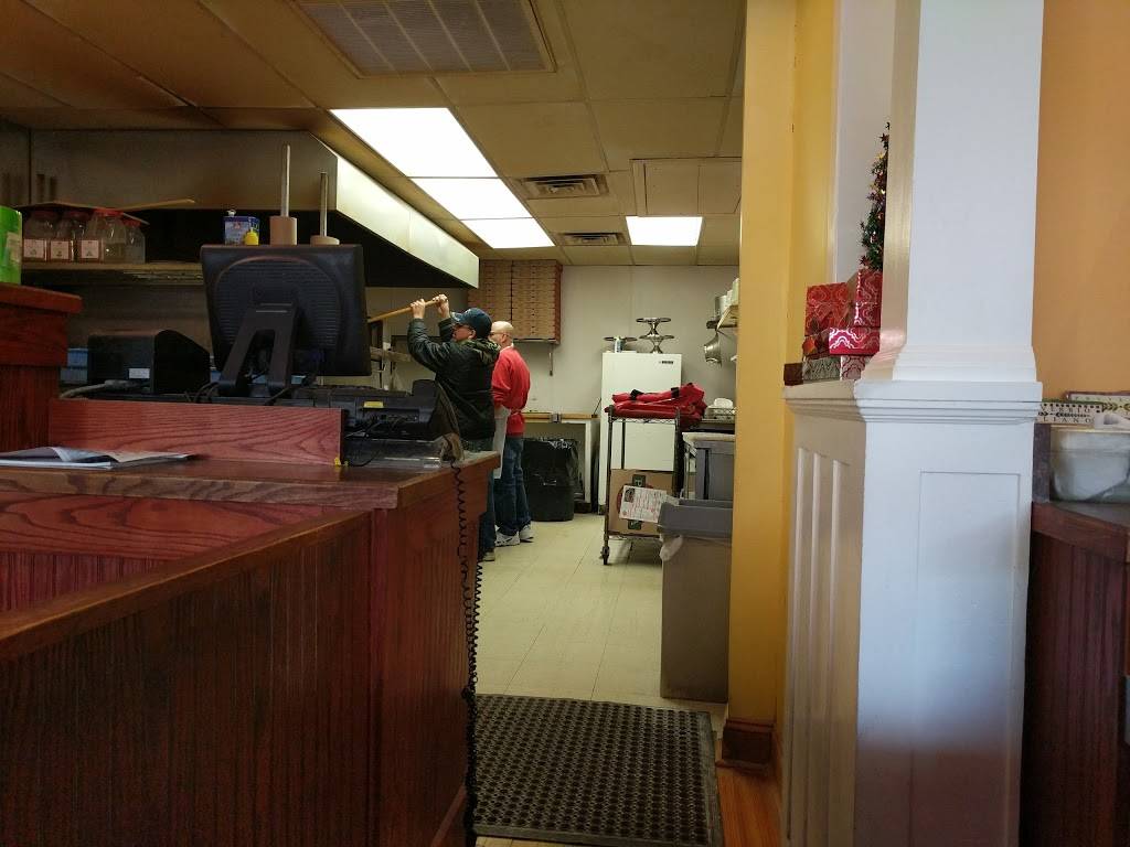 stone house pizza | restaurant | 175 Highland Ave, Waterbury, CT 06708, USA | 2035730567 OR +1 203-573-0567