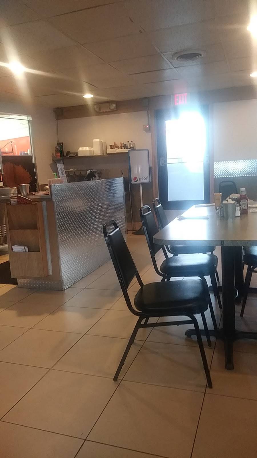 Marine City Grill | restaurant | 137 N Parker St, Marine City, MI 48039, USA | 8106438050 OR +1 810-643-8050