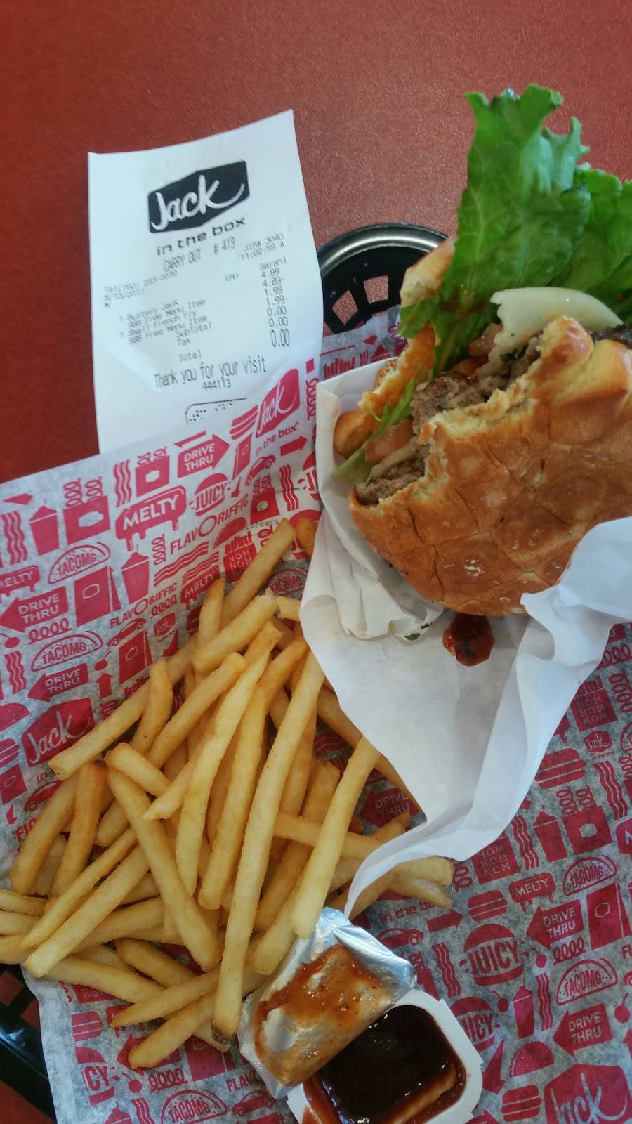 Jack in the Box | restaurant | 1050 W E El Norte Pkwy, Escondido, CA 92026, USA | 7602332070 OR +1 760-233-2070