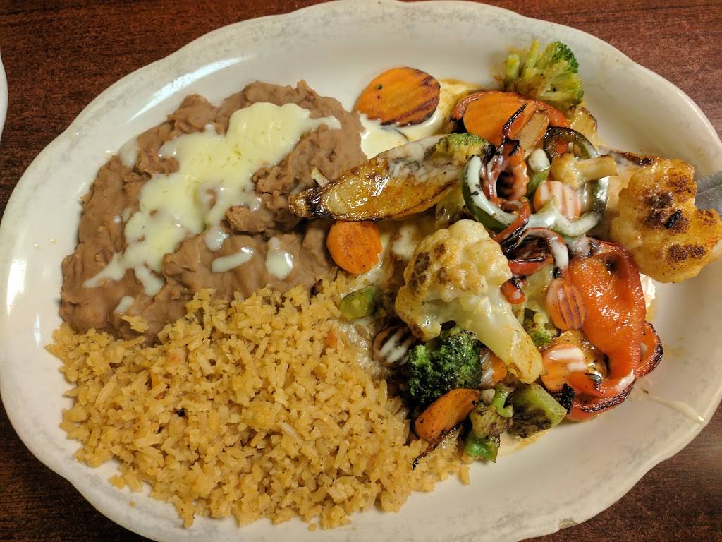 Los Compadres Mexican Restaurant | restaurant | 2901 Pelzer Hwy, Easley, SC 29642, USA | 8648557065 OR +1 864-855-7065