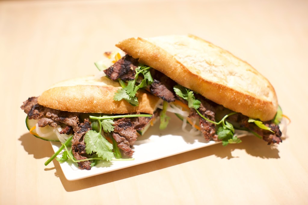 Two Wheels | restaurant | 426 Amsterdam Ave, New York, NY 10024, USA | 6464298661 OR +1 646-429-8661