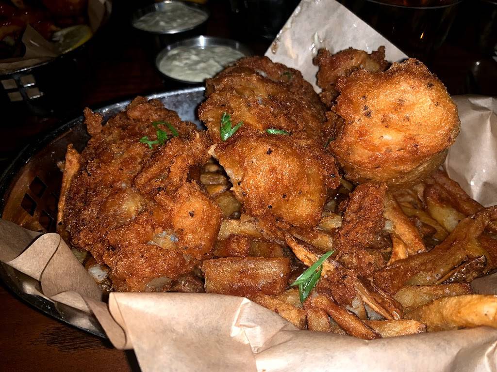 Findleys | restaurant | 2800 Opryland Dr, Nashville, TN 37214, USA | 6154586848 OR +1 615-458-6848