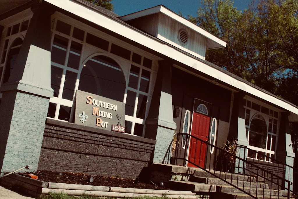 Southern Mixing Pot | restaurant | 401 Bres Ave, Monroe, LA 71201, USA | 3185825598 OR +1 318-582-5598