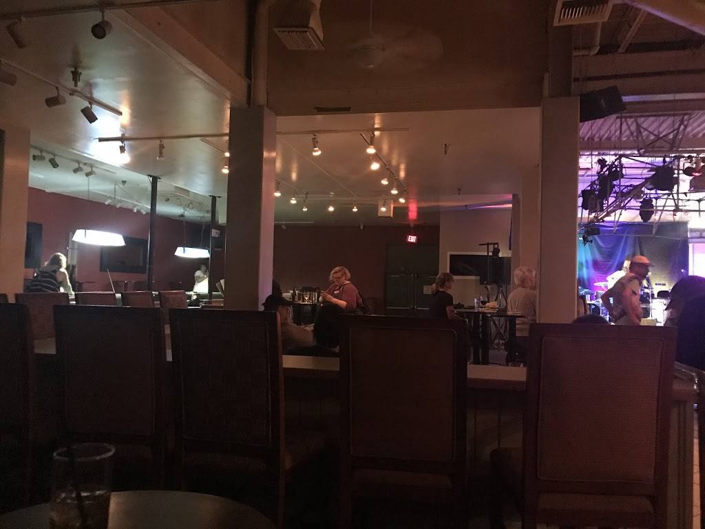 PCH Club | restaurant | 6285 CA-1, Long Beach, CA 90803, USA | 5625961631 OR +1 562-596-1631