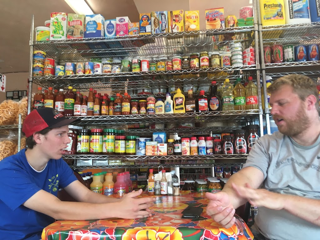 Tex Mex Express | restaurant | 400 Thunderegg Blvd, Nyssa, OR 97913, USA | 5413725711 OR +1 541-372-5711