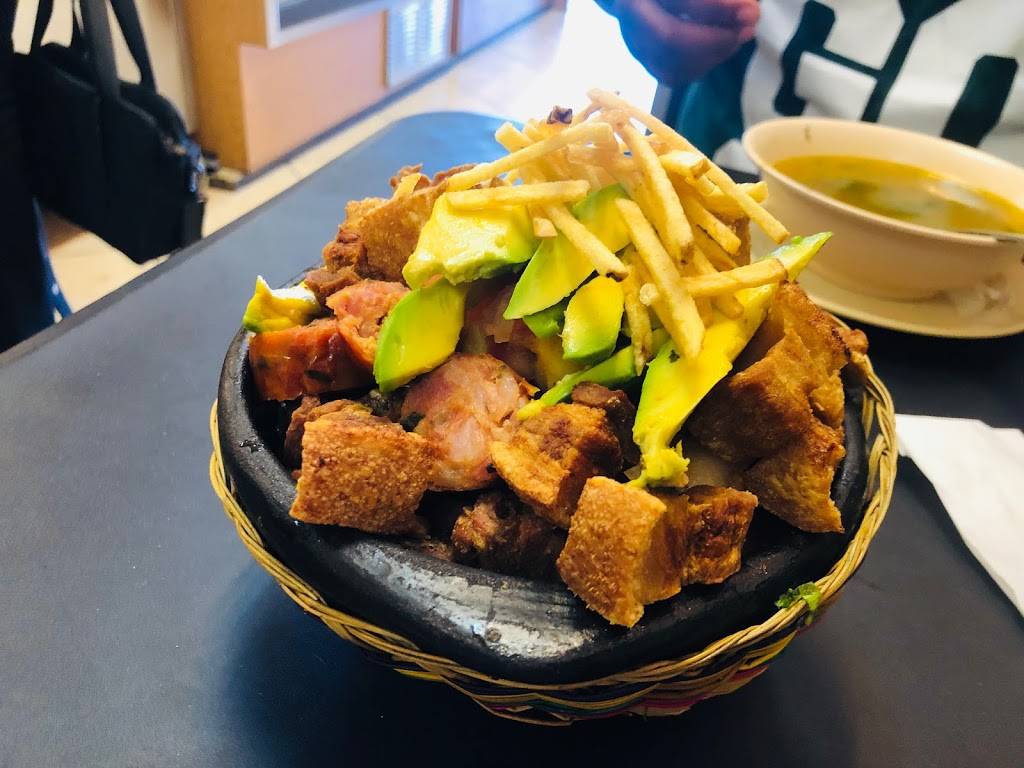 Rico Pan Bakery & Restaurant | bakery | 18636 NW 67th Ave, Hialeah, FL 33015, USA | 3056213381 OR +1 305-621-3381