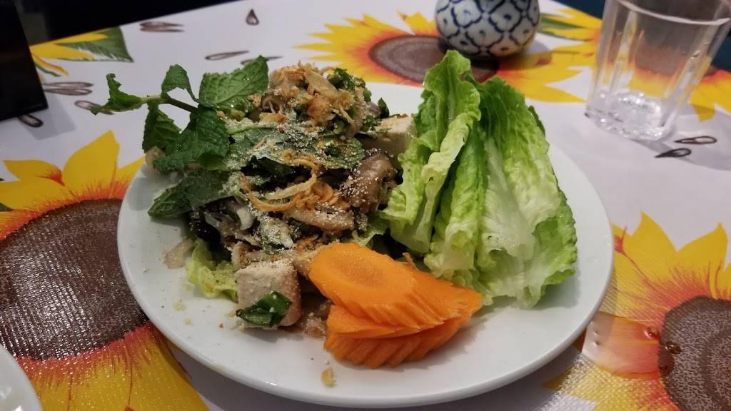 Long Chim Nola | restaurant | 4113 Magazine St, New Orleans, LA 70115, USA | 5049820046 OR +1 504-982-0046