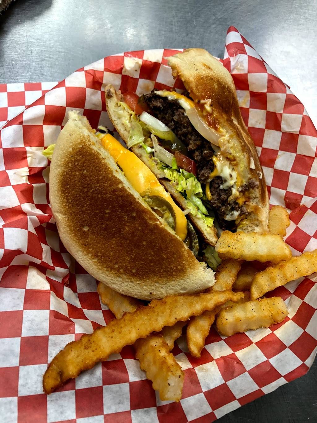 BnB Burgers N Beyond | restaurant | 1704 Galveston Ave, Fort Worth, TX 76110, USA | 6827032111 OR +1 682-703-2111