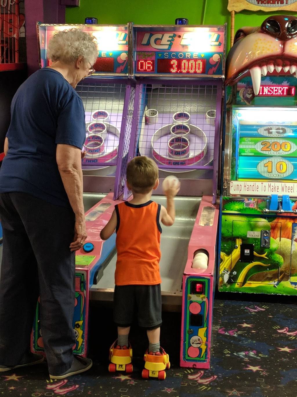 Skate Waco | meal takeaway | 401 Towne Oaks Dr, Waco, TX 76710, USA | 2547720042 OR +1 254-772-0042