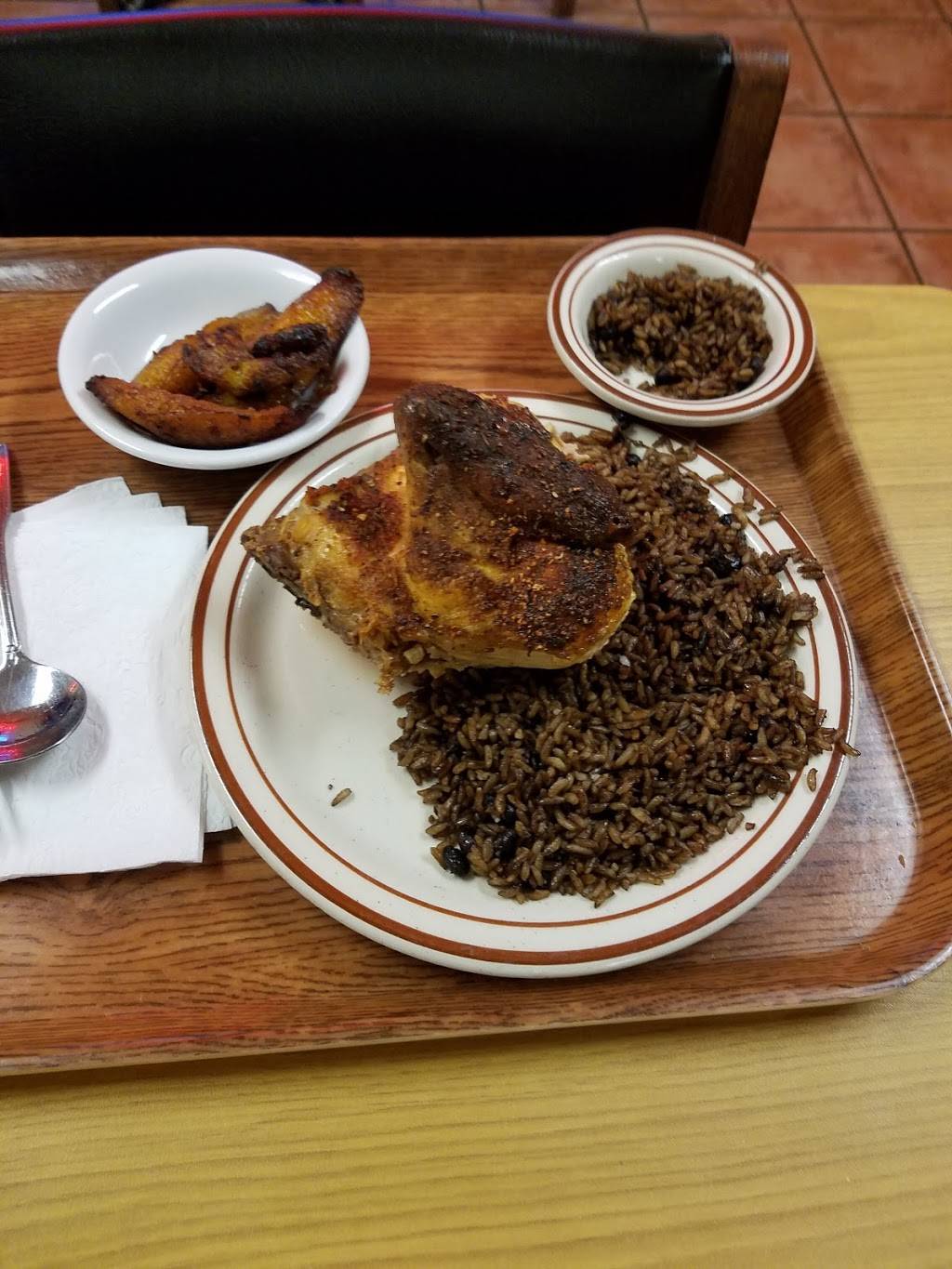 Pipos Restaurant | restaurant | 7233 W Hillsborough Ave, Tampa, FL 33634, USA | 8138820184 OR +1 813-882-0184