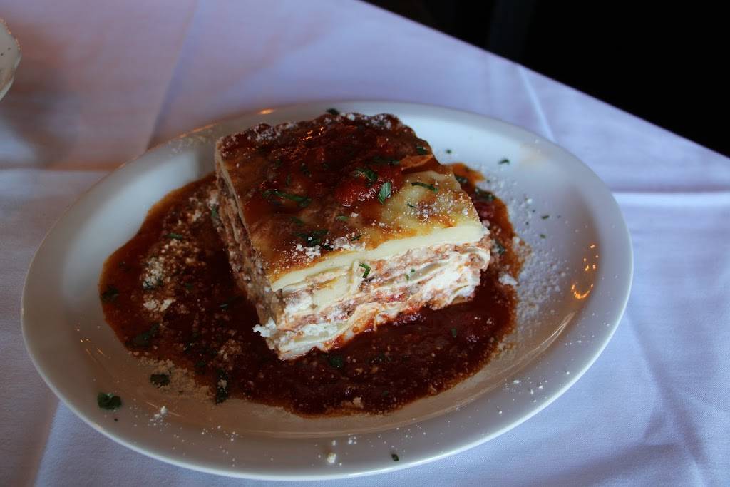 Capri Ristorante | restaurant | 6613 Roosevelt Rd, Berwyn, IL 60402, USA | 7086374085 OR +1 708-637-4085