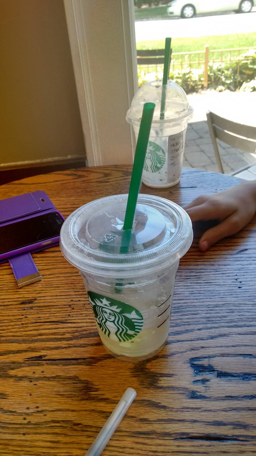 Starbucks | cafe | 1933 W 103rd St, Chicago, IL 60643, USA | 7732397139 OR +1 773-239-7139