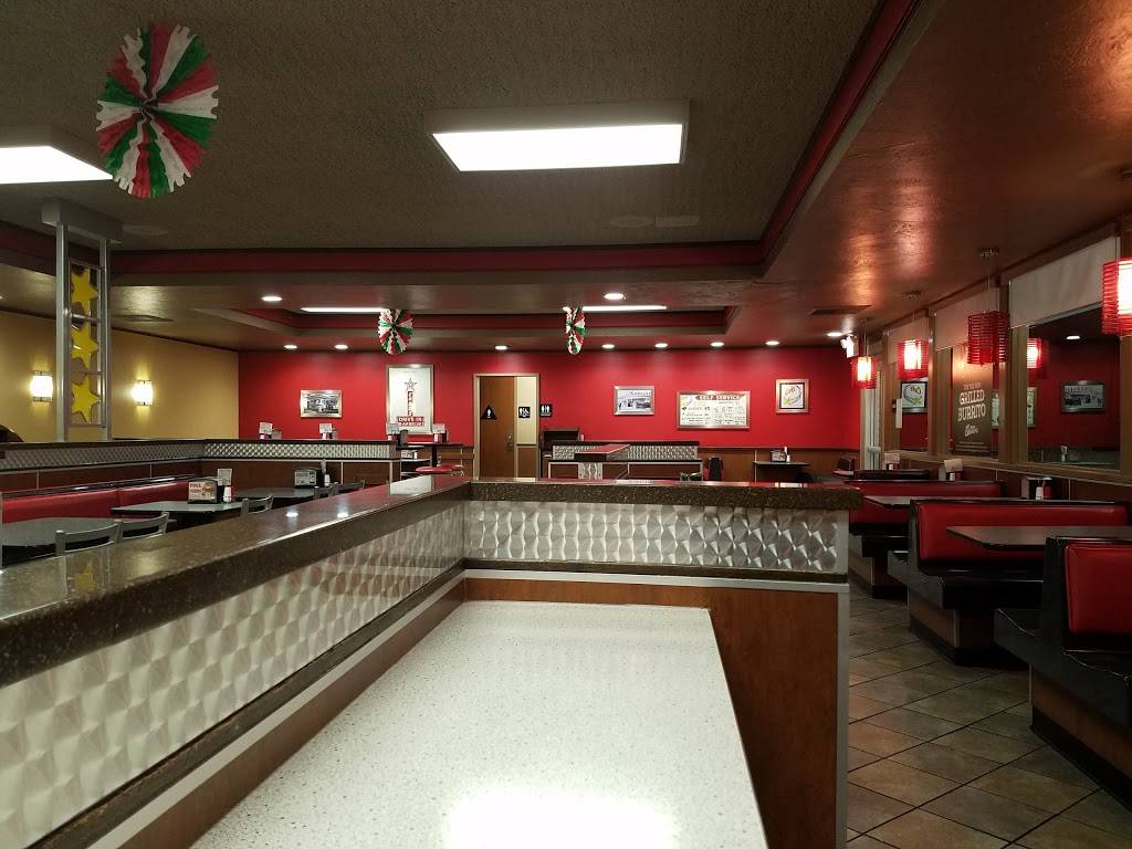 Carls Jr. | restaurant | 754 Ventura St, Fillmore, CA 93015, USA | 8055243988 OR +1 805-524-3988