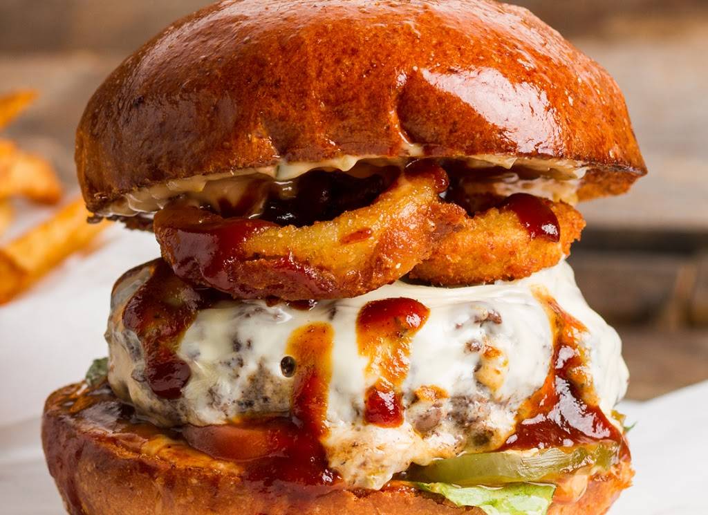 Urban Skillet | restaurant | 5060 Lankershim Blvd, Los Angeles, CA 91601, USA | 8185794000 OR +1 818-579-4000