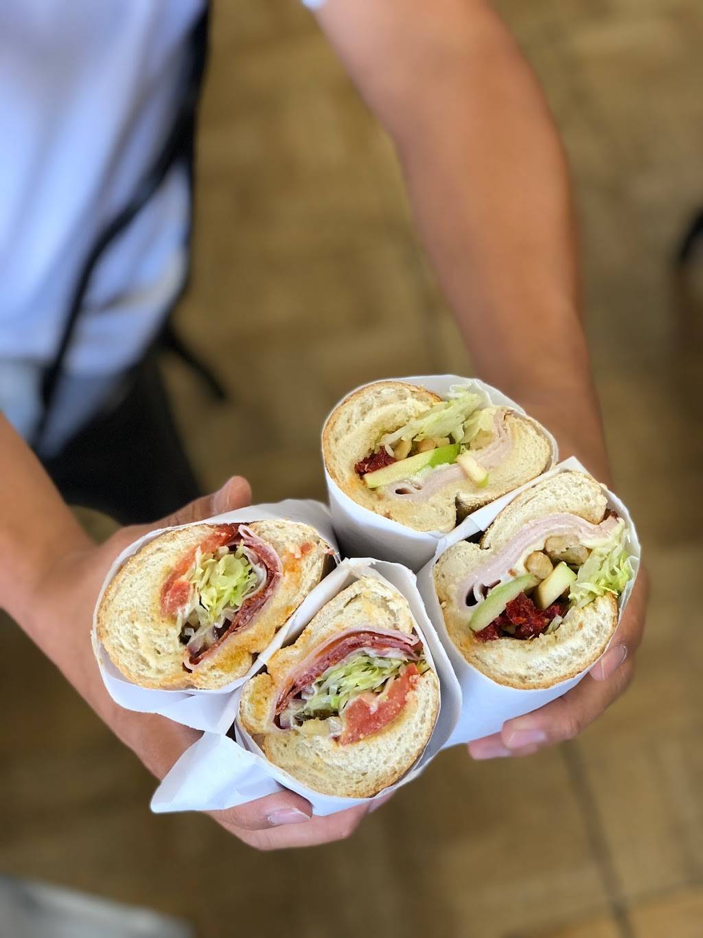 Submarine King | meal takeaway | 261 W Olive Ave, Burbank, CA 91502, USA | 8188421244 OR +1 818-842-1244