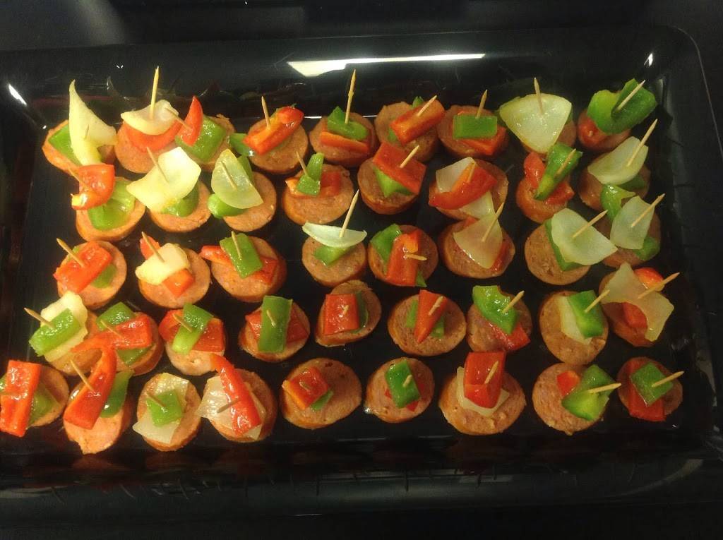 Gs Detroit Sausages | restaurant | 611 E M L King Blvd, Chattanooga, TN 37403, USA | 4238032717 OR +1 423-803-2717