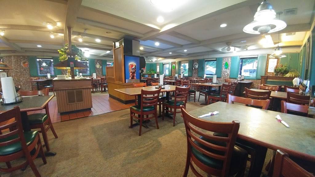 Pizza Hut | meal takeaway | 2405 Chapman Hwy, Knoxville, TN 37920, USA | 8655739392 OR +1 865-573-9392