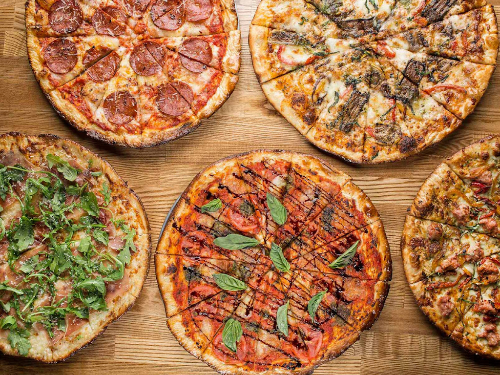 WhirlyBall Naperville | restaurant | 3103 Odyssey Ct, Naperville, IL 60563, USA | 6309324800 OR +1 630-932-4800