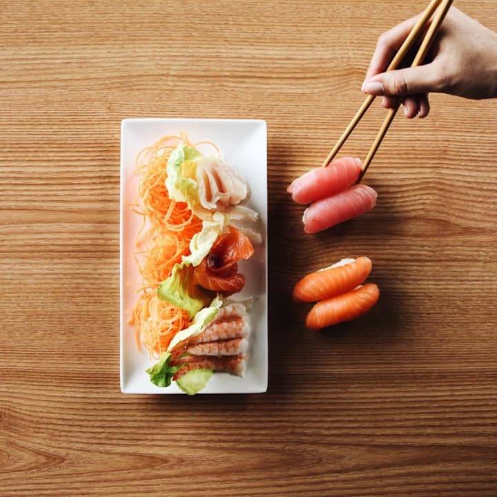 Sushi Shop | restaurant | 1428 Rue Roberval, Saint-Bruno-de-Montarville, QC J3V 5J2, Canada | 4506536888 OR +1 450-653-6888