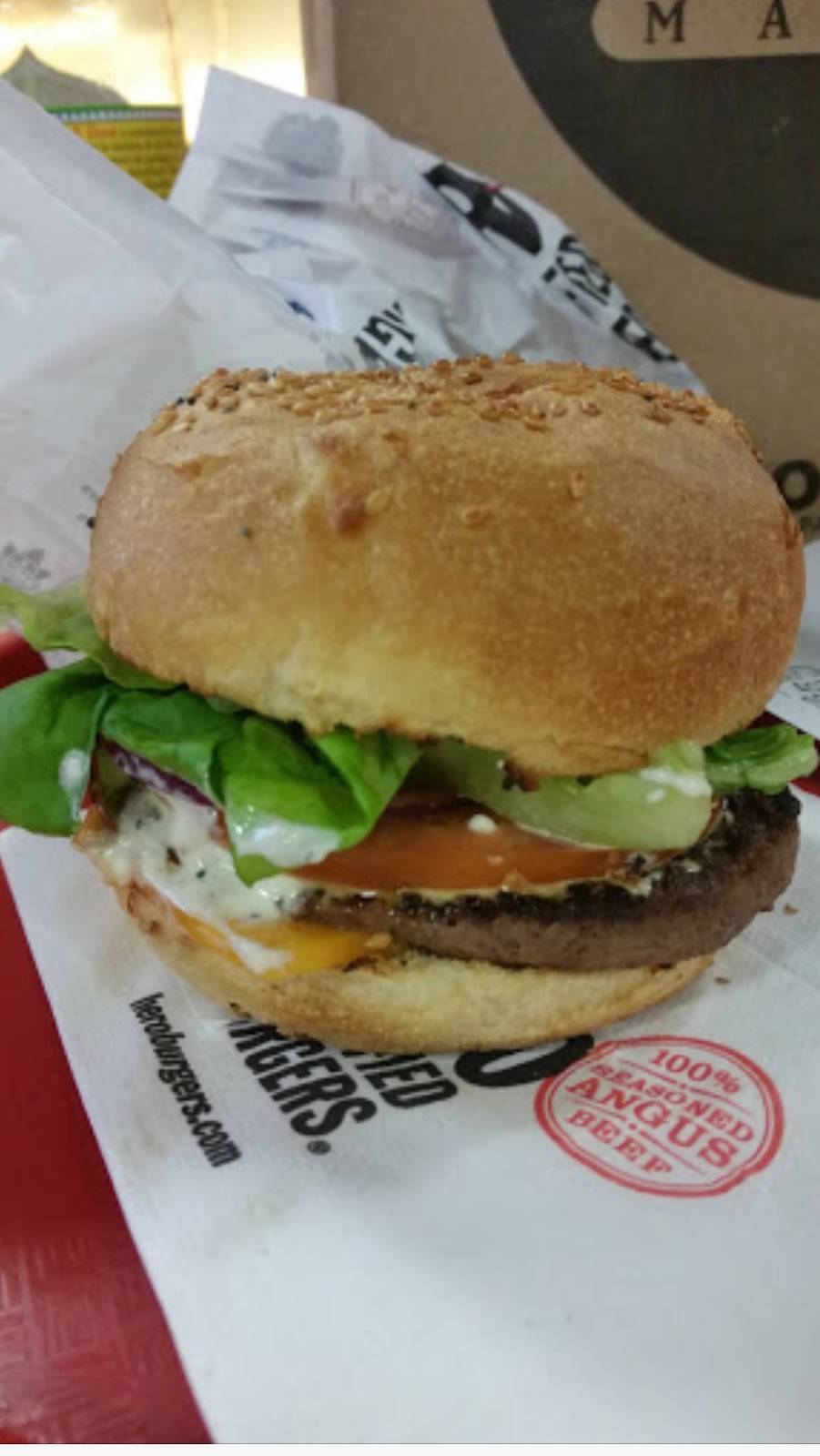 Hero Certified Burgers | restaurant | 2540 Bayview Ave Unit 8B, North York, ON M2L 1A9, Canada | 4163851818 OR +1 416-385-1818