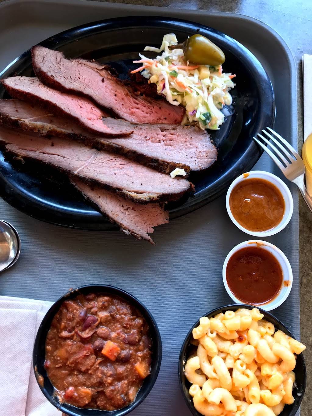 Summit Smokehouse | restaurant | Truckee, CA 96161, USA | 8004666784 OR +1 800-466-6784