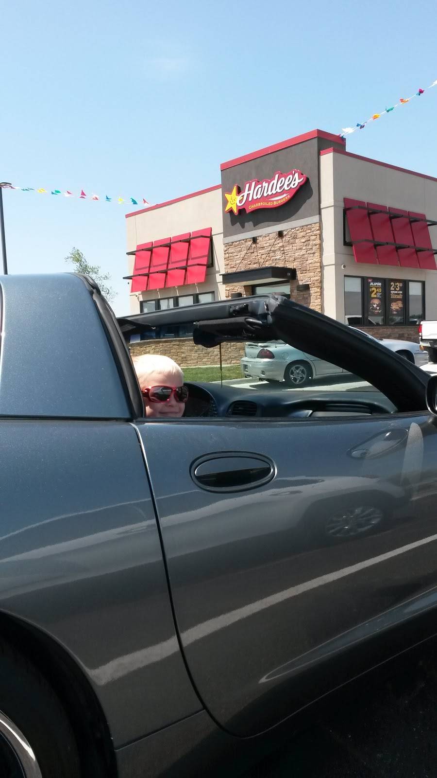 Hardees | restaurant | 7160 IN-67, Pendleton, IN 46064, USA | 7657787922 OR +1 765-778-7922