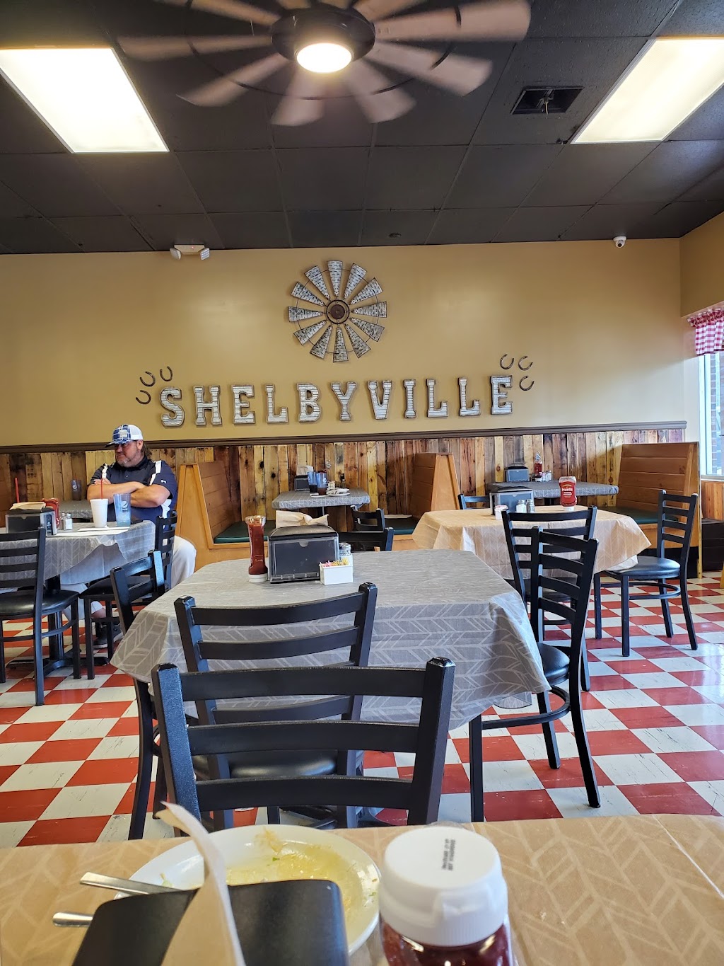 Ruths Kitchen & Bake Shop | restaurant | 1604-B, 1604 Madison St, Shelbyville, TN 37160, USA | 9314924166 OR +1 931-492-4166