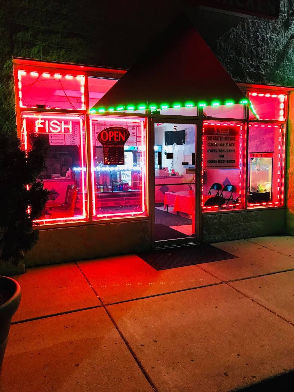 RED JJ FISH AND CHICKEN | restaurant | 4200 IL-173 #5, Zion, IL 60099, USA | 8477319111 OR +1 847-731-9111