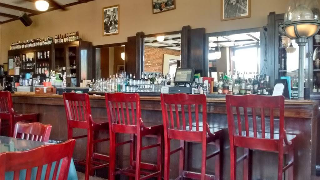 Irish Rose Saloon | restaurant | 519 E State St, Rockford, IL 61104, USA | 8159640480 OR +1 815-964-0480