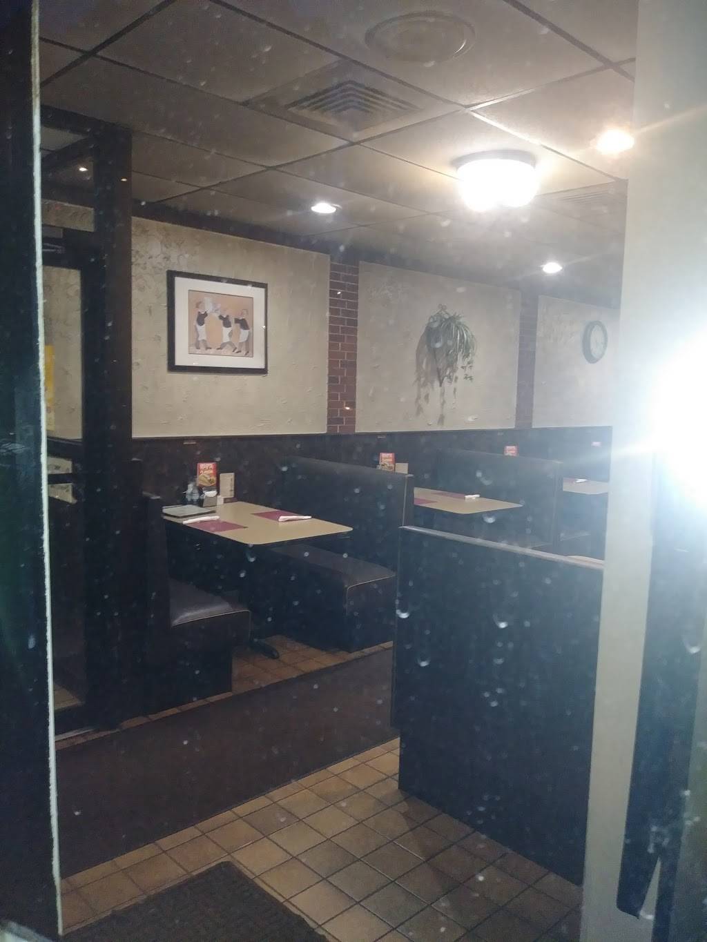 Town Pizza | restaurant | 25 Whitney Ave, New Haven, CT 06510, USA | 2038656065 OR +1 203-865-6065