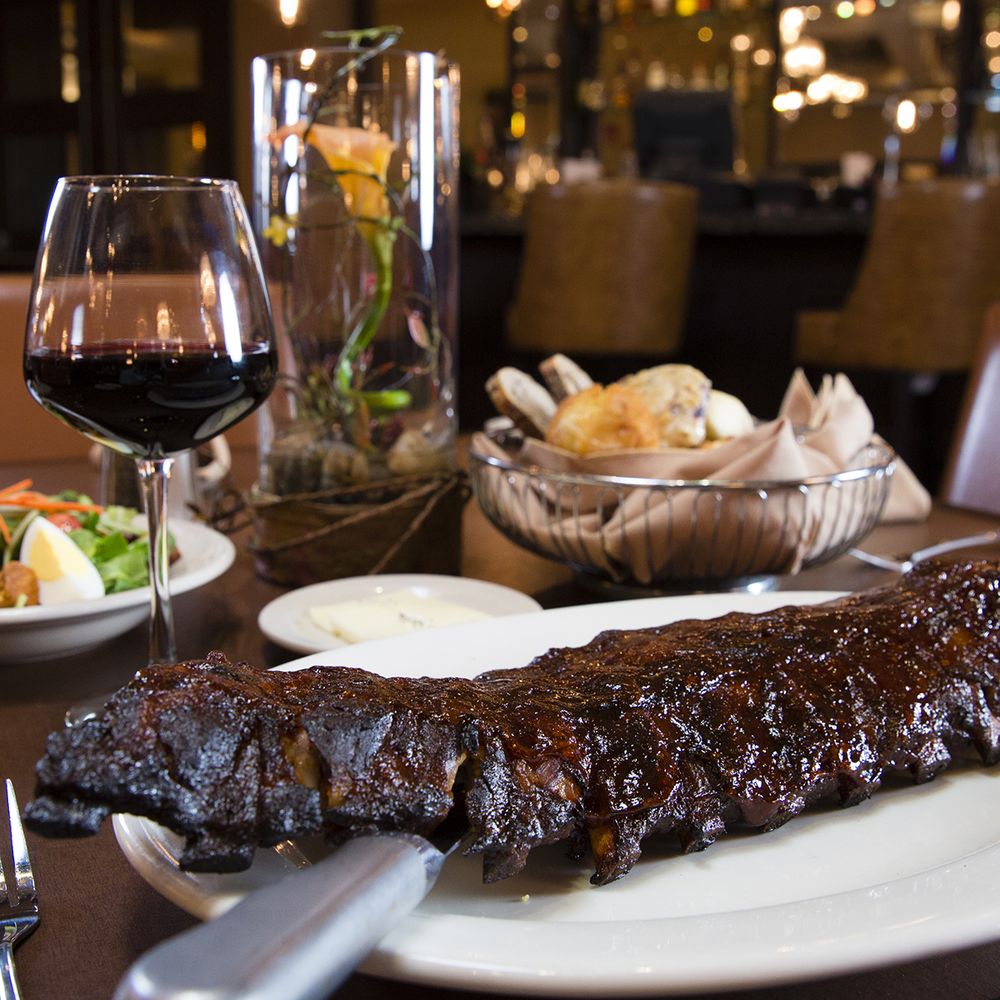 Louies Steakhouse | restaurant | 4280 Harlows Blvd, Greenville, MS 38701, USA | 6623359797 OR +1 662-335-9797